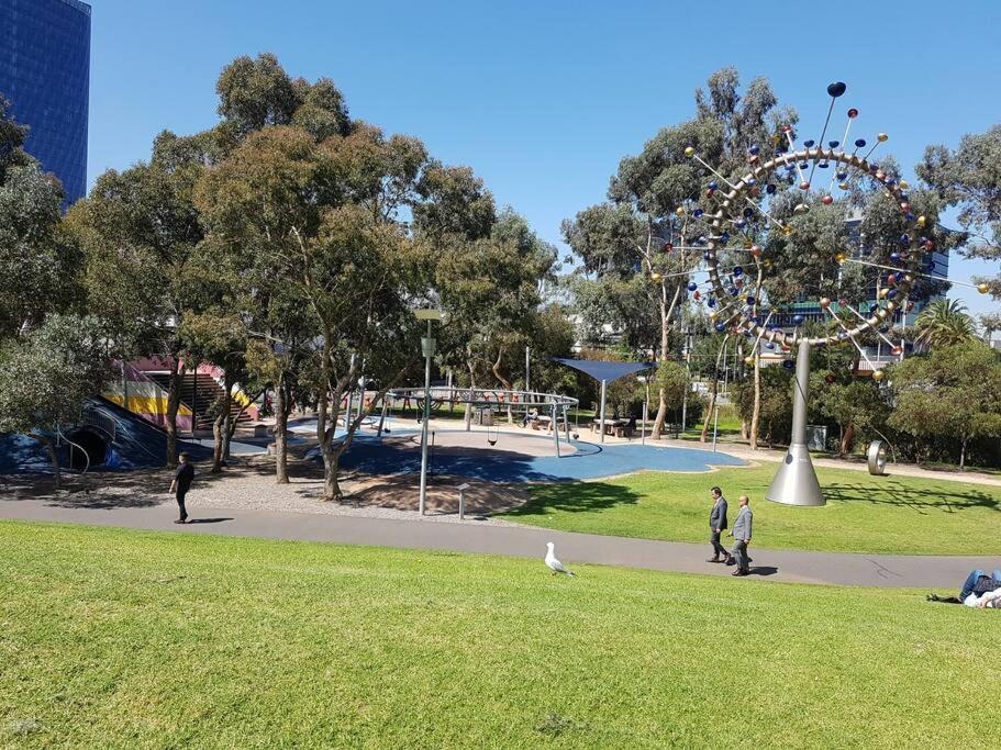 Melbourne Docklands Riverside Views Εξωτερικό φωτογραφία