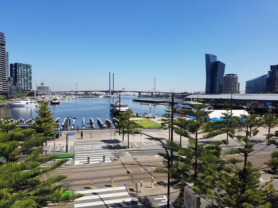 Melbourne Docklands Riverside Views Εξωτερικό φωτογραφία