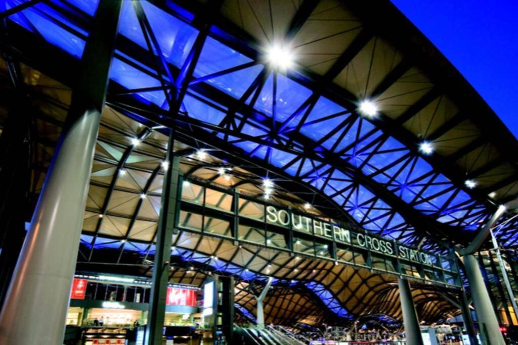 Melbourne Docklands Riverside Views Εξωτερικό φωτογραφία