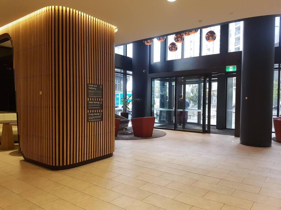 Melbourne Docklands Riverside Views Εξωτερικό φωτογραφία